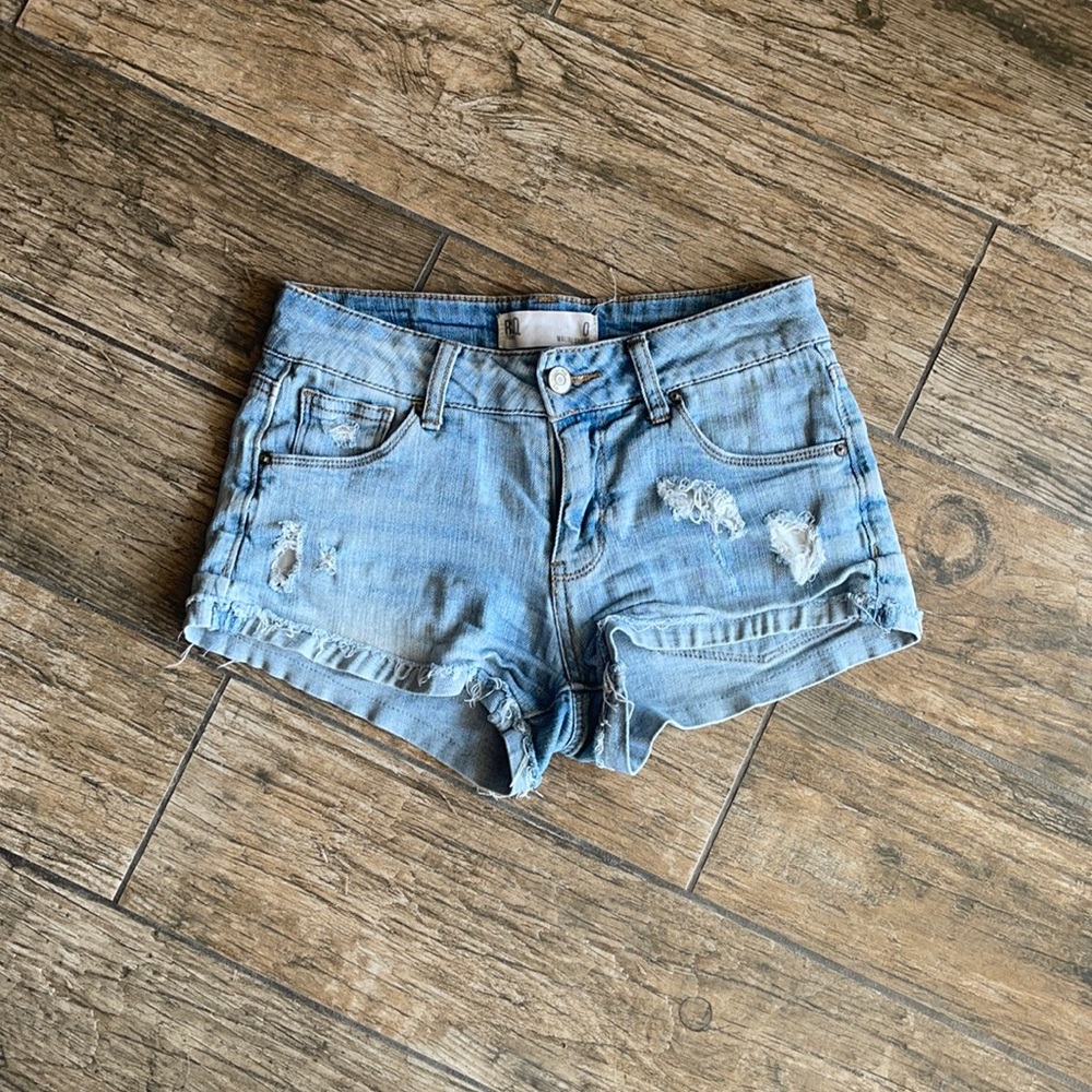RQS light wash jean shorts